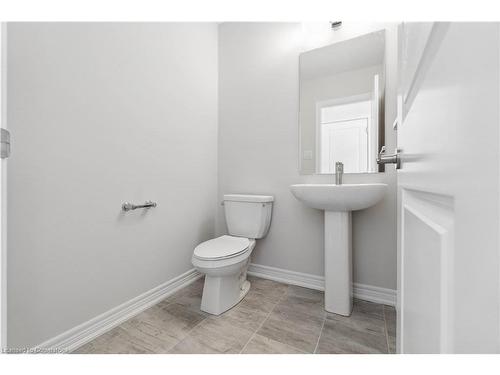 62-10 Birmingham Drive, Cambridge, ON - Indoor Photo Showing Bathroom