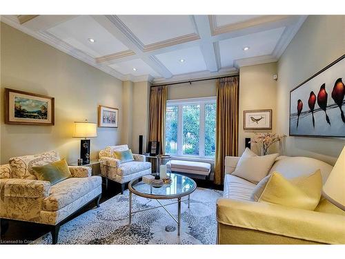 242 Burton Road, Oakville, ON - Indoor Photo Showing Living Room