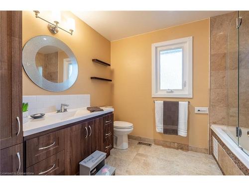 65 Derek Drive, Hamilton, ON - Indoor Photo Showing Bathroom