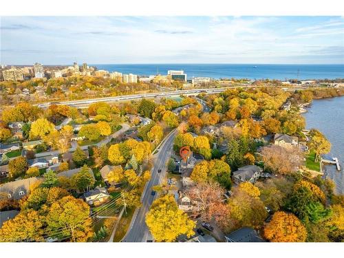 1016 North Shore Boulevard E, Burlington, ON - Outdoor With Body Of Water With View