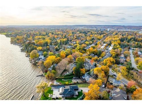 1016 North Shore Boulevard E, Burlington, ON - Outdoor With View