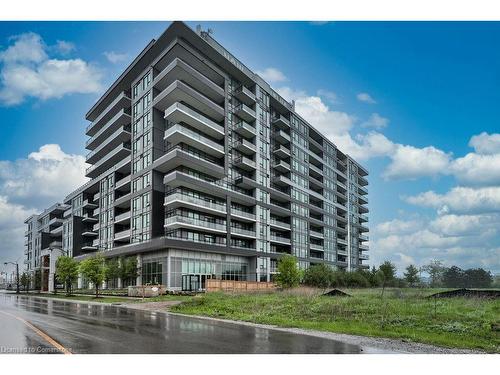 1015-2333 Taunton Road, Oakville, ON - Outdoor With Facade