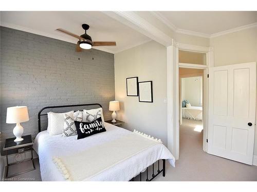 277 Main Street W, Hamilton, ON - Indoor Photo Showing Bedroom