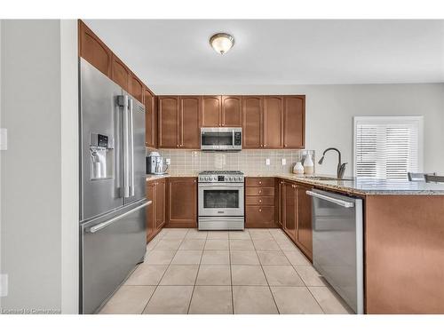 8 Saybrook Gardens, Stoney Creek, ON - Indoor Photo Showing Kitchen With Stainless Steel Kitchen