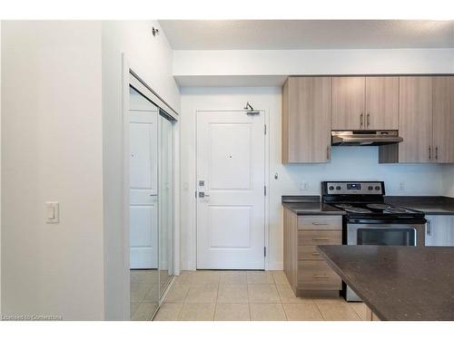 723-2486 Old Bronte Road, Oakville, ON - Indoor Photo Showing Kitchen