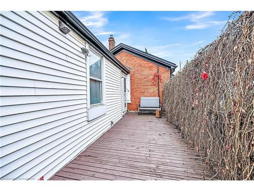 19 Ferrie Street E, Hamilton, ON - Outdoor With Exterior