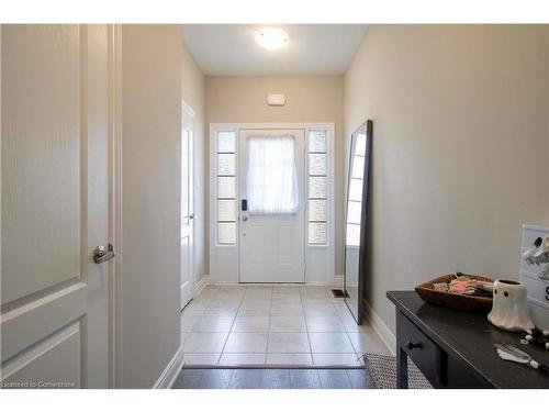 66 Homestead Way, Thorold, ON - Indoor Photo Showing Other Room