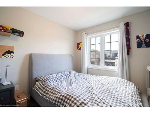 66 Homestead Way, Thorold, ON - Indoor Photo Showing Bedroom