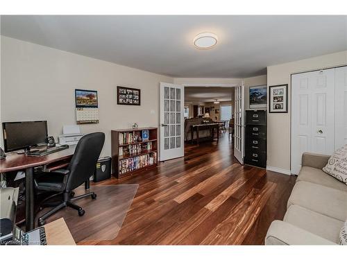 3 Ridgebank Place, New Hamburg, ON - Indoor Photo Showing Office