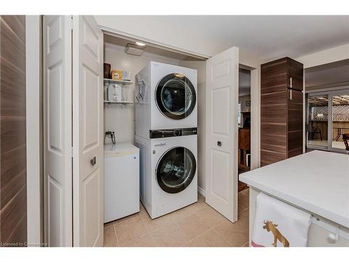 3 Ridgebank Place, New Hamburg, ON - Indoor Photo Showing Laundry Room