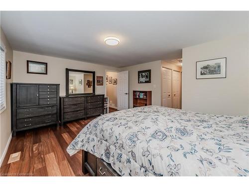 3 Ridgebank Place, New Hamburg, ON - Indoor Photo Showing Bedroom