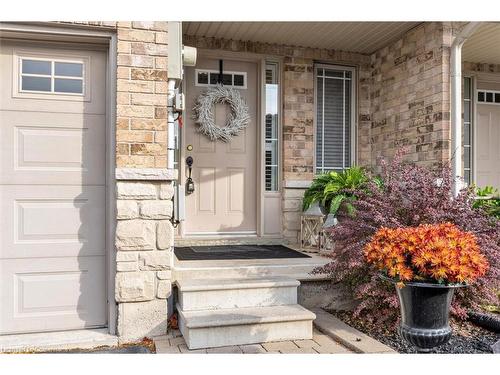 17-242 Upper Mount Albion Road, Stoney Creek, ON - Outdoor