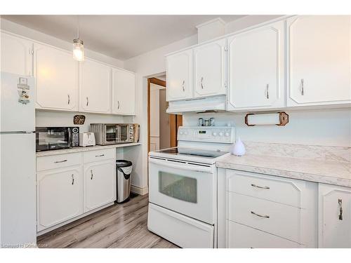 29 Mountsberg Road, Flamborough, ON - Indoor Photo Showing Kitchen