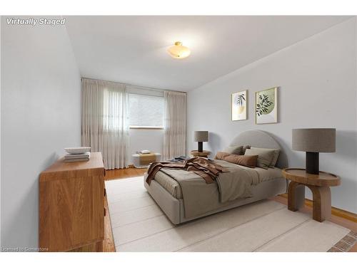 373 Mary Street, Hamilton, ON - Indoor Photo Showing Bedroom