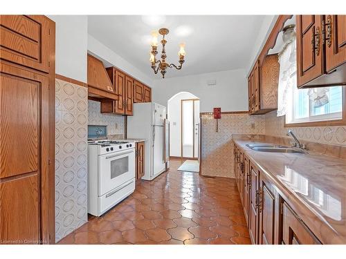 373 Mary Street, Hamilton, ON - Indoor Photo Showing Kitchen With Double Sink