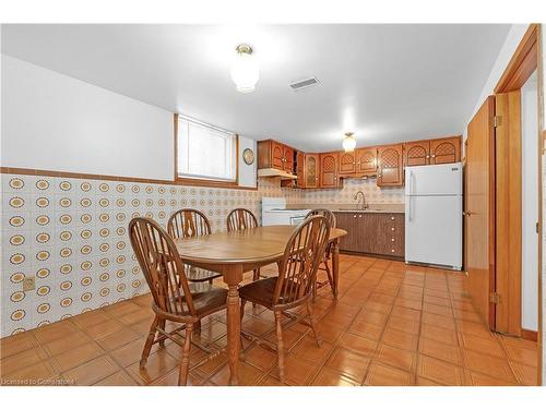 373 Mary Street, Hamilton, ON - Indoor Photo Showing Dining Room