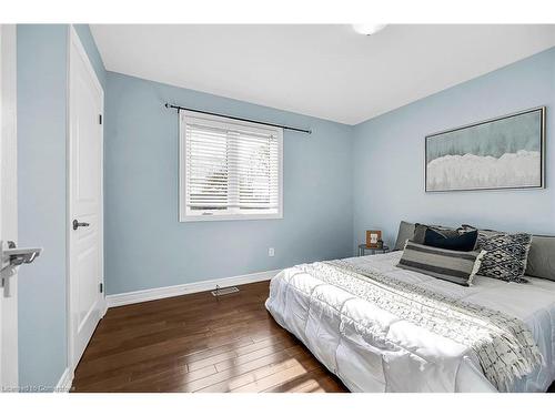 29 Lakeview Lane, Selkirk, ON - Indoor Photo Showing Bedroom