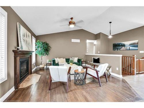 29 Lakeview Lane, Selkirk, ON - Indoor Photo Showing Other Room With Fireplace