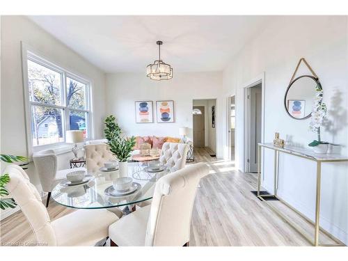 130 Clarence Street, London, ON - Indoor Photo Showing Dining Room