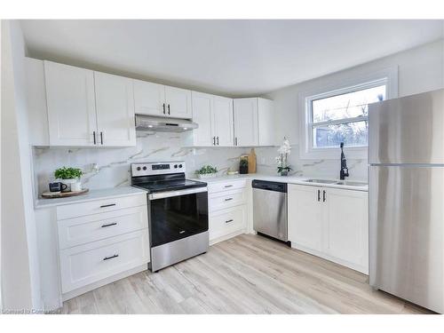 130 Clarence Street, London, ON - Indoor Photo Showing Kitchen