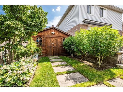 2 Aquasanta Crescent, Hamilton, ON - Outdoor