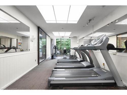 1604-1359 White Oaks Boulevard, Oakville, ON - Indoor Photo Showing Gym Room