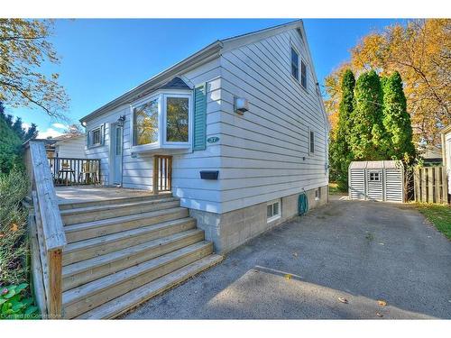 37 Shakespeare Avenue, St. Catharines, ON - Outdoor With Deck Patio Veranda