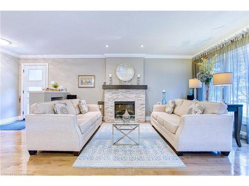 28 Ramsey Crescent, Hamilton, ON - Indoor Photo Showing Living Room With Fireplace