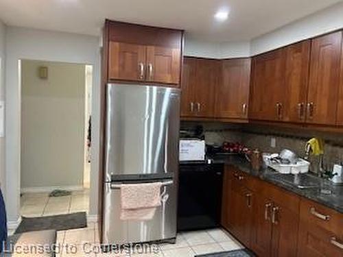 34 Kline Court, Brampton, ON - Indoor Photo Showing Kitchen