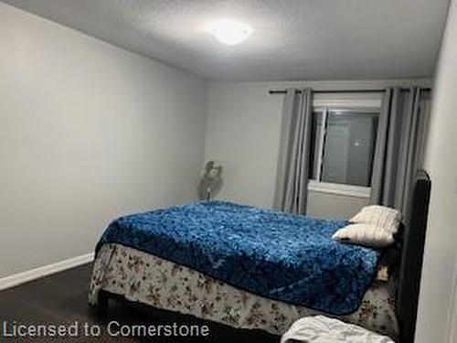 34 Kline Court, Brampton, ON - Indoor Photo Showing Bedroom