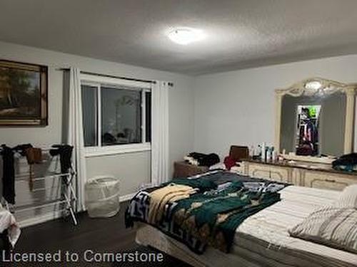 34 Kline Court, Brampton, ON - Indoor Photo Showing Bedroom