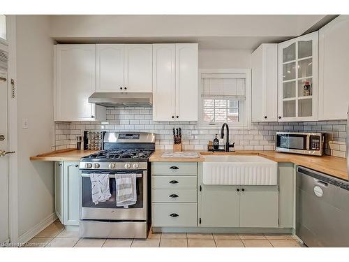 59-1169 Dorval Drive, Oakville, ON - Indoor Photo Showing Kitchen