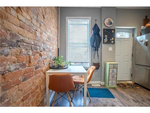 165 Emerald Street N, Hamilton, ON - Indoor Photo Showing Dining Room