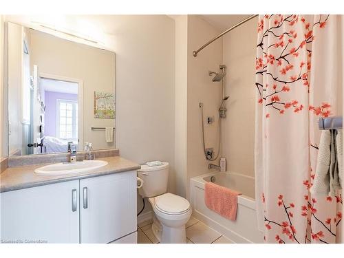 8445 Sweet Chestnut Drive, Niagara Falls, ON - Indoor Photo Showing Bathroom