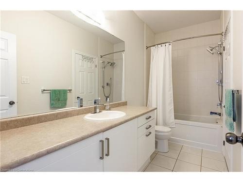 8445 Sweet Chestnut Drive, Niagara Falls, ON - Indoor Photo Showing Bathroom