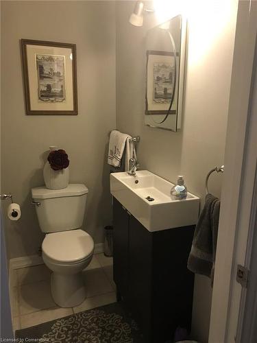 42 Palmer Road, Hamilton, ON - Indoor Photo Showing Bathroom