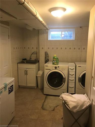 42 Palmer Road, Hamilton, ON - Indoor Photo Showing Laundry Room