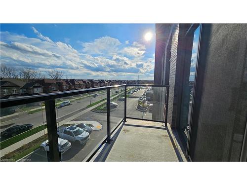 322-470 Dundas Street E, Waterdown, ON - Outdoor With Balcony With View