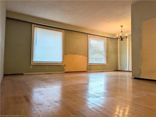 67 Garrow Drive, Hamilton, ON - Indoor Photo Showing Other Room