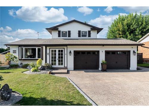 5 Lower Canada Drive, Niagara-On-The-Lake, ON - Outdoor With Facade