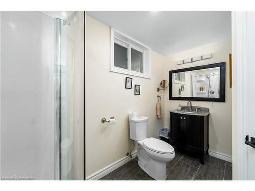 5 Lower Canada Drive, Niagara-On-The-Lake, ON - Indoor Photo Showing Bathroom