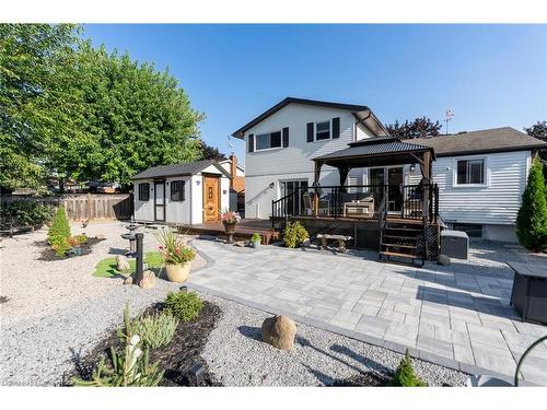 5 Lower Canada Drive, Niagara-On-The-Lake, ON - Outdoor With Deck Patio Veranda