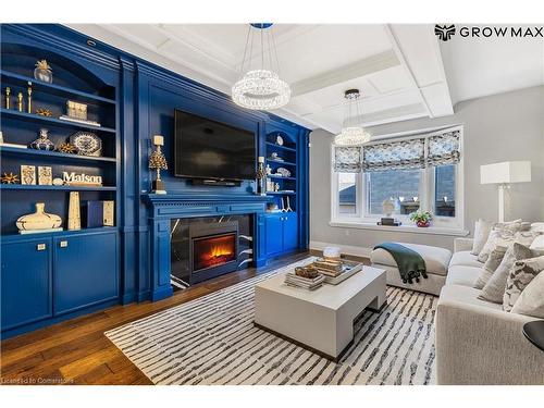 149 Miller Drive, Ancaster, ON - Indoor Photo Showing Living Room With Fireplace