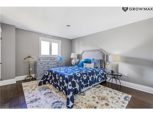 149 Miller Drive, Ancaster, ON - Indoor Photo Showing Bedroom