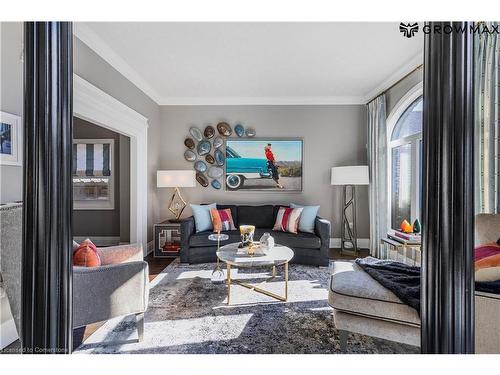 149 Miller Drive, Ancaster, ON - Indoor Photo Showing Living Room