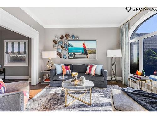 149 Miller Drive, Ancaster, ON - Indoor Photo Showing Living Room