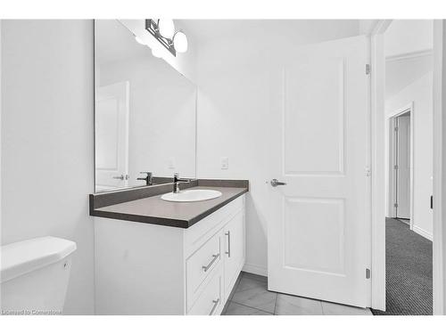 42-61 Soho Street, Stoney Creek, ON - Indoor Photo Showing Bathroom