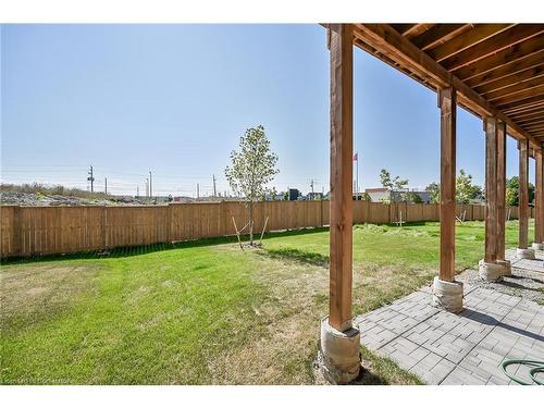 42-61 Soho Street, Stoney Creek, ON - Outdoor With Backyard