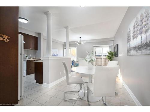 4847 Valera Road, Burlington, ON - Indoor Photo Showing Dining Room