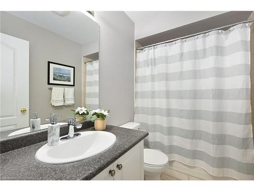 4847 Valera Road, Burlington, ON - Indoor Photo Showing Bathroom